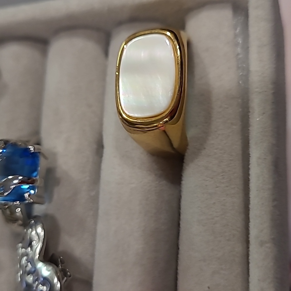 14k Gold plated ring - Picture 8 of 9